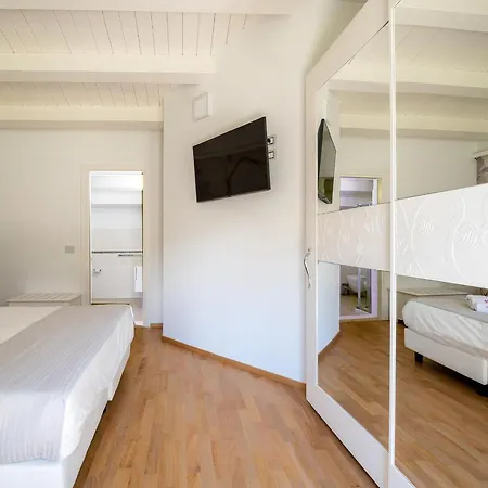 Mille Garden Aparthotel Noto