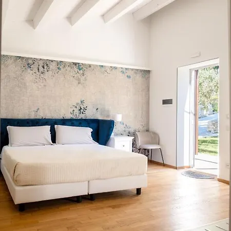 Mille Garden Aparthotel Noto