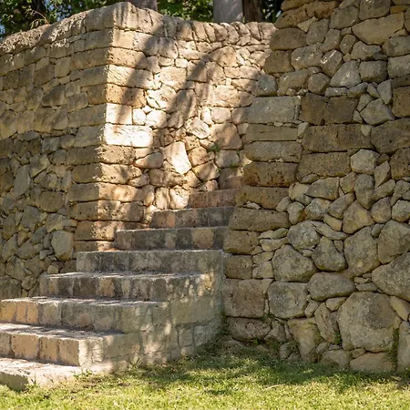 Mille Garden Aparthotel Noto